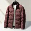 Chaqueta acolchada de algodón y plumón para hombre de mediana edad, engrosada para invierno, estilo de negocios para padre, disponible para compra al por mayor