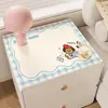 Alfombrilla Protectora para Mesita de Noche Mantel de Dibujos Animados Impermeable Anti-Quemaduras Sin Lavado Alfombrilla Protectora para Escritorio Encimera Tela Protectora a Prueba de Polvo para Lavadora