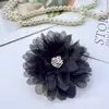 Tecido de seda brilhante amassado estilo coreano de 9 cm com centro de flor bicolor para acessórios DIY, presilhas de cabelo, decorações de sapatos atacado