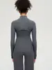 Fábrica de origen Define chaqueta de yoga con el mismo diseño con cuello alto, transpirable, de secado rápido, ajuste ceñido, ropa deportiva atlética para fitness