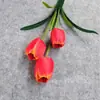Fabricante mayorista de tulipanes para proyectos de bodas y hoteles, decoraciones de bodas, flores de seda para exteriores, ramos artificiales de tulipanes de 3 cabezas