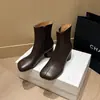 Botines cortos ajustados de tacón grueso y punta cuadrada, modelo nuevo 2026, modernos y versátiles, botines Martin negros con punta de manzana, elegantes, versátiles para el trabajo