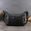 Bolsa Transversal de Ombro Único Feminina Modelo Novo 2026, Couro Macio Gravado, Bolsa para Mãe de Meia-Idade e Idosa, Bolsa de Braço Casual Retro para o Dia a Dia