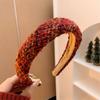 Diadema roja de Año Nuevo, horquilla para presionar el cabello para mujer, diadema para otoño e invierno que combina con todo, diadema con borde ancho, diadema con calavera alta