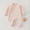 Mameluco de Bebé Primavera Acolchado de Algodón de Tres Capas Ropa de Otoño e Invierno para Bebés, Traje Cálido sin Costuras Clase A para Gatear