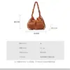 Bolso de pana versátil estilo coreano para otoño e invierno, nueva colección 2026, bolso cubo plisado de gran capacidad, bolso cruzado simple