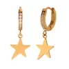 Pendientes creativos de personalidad con temperamento minoritario europeo y americano, acero inoxidable chapado en oro de 18 quilates, microincrustación de circonita, estrella de cinco puntas, cierre geométrico para la oreja