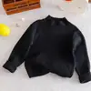 Suéter de Inverno 2026 Novo Estilo para Meninos e Meninas, Gola Alta Parcial, Cor Sólida, Tricô Grossinho para Bebê, Suéter Infantil
