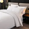 Conjuntos de Roupa de Cama para Hotéis Estrelados, Pousadas e B&Bs, Conjunto de Quatro Peças Liso, Roupa de Cama Branca de Hotel, Venda por Atacado Personalizada