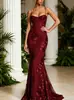 2026 Novo Estilo Europeu e Americano Alça Fina Jacquard Vestido Longo Emagrecedor Elegante Vestido de Gala Elegante Temperamento Transfronteiriça Mulheres