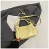 Bolso Cruzado de Hombro Único de Gama Alta, Fresco 2026 Color Sólido Nuevo de Moda Casual Lujo Ligero de Gran Capacidad