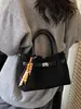 Yue Zi 2026 Verano Nuevo Bolso de Mano para Mujer Elegante Retro Bandolera Cruzada de Hombro Bolso Tote de Moda Tendencia para el Trabajo