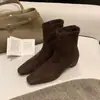 Botines retro de tacón alto de piel de oveja súper suave para mujer, nuevos botines ajustados de punta cuadrada para otoño e invierno, botines elásticos que aumentan la altura para personas bajitas