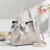 Llegada Nueva Primavera 2026 Bolso de Mano con Diseño Chic Individualista de Nicho Bolso de Hombro de Moda Tendencia Casual para Mujer con Textura