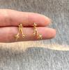 Aretes de Estrella de Cuatro Puntas Colgantes en la Espalda Modernos y Elegantes para Mujer, Aretes de Diseño Exquisito y Único, Pequeña Fragancia, Lujo Ligero y Versátiles