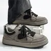 Sapatos Tendência para Estudantes Dropshipping, Novos Modelos de Outono, Tênis de Skate Triplamente Vulcanizados, Tênis Pão, Tênis Masculino para Moda de Rua Jovem