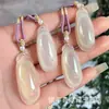 Pingente Buda Lua Branca de Jade Gelo Natural de Alta Qualidade, Saco da Sorte em Forma de Folha de Ágata Cor Champagne, Ornamento de Fechadura Ruyi Dupla Face