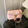 Bolso Pequeño Cuadrado Acolchado Súper Popular para Mujer, Bolso Nuevo de Cadena Primavera 2026, Bolso de Hombro Cruzado de Alta Gama, Bolso Pequeño, Bolso para Teléfono Móvil