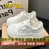 Zapatos Deportivos Blancos Transpirables de Malla Única Versátiles para Mujer, Nuevo Modelo de Verano 2026, Zapatos de Malla con Suela Gruesa para Aumentar la Altura para Mujer
