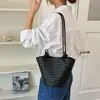 Bolso Cesta de Mano Vintage para Mujer 2026 Nuevo de Moda Coreano Tejido Bolso Tote Gran Capacidad Bolso de Hombro