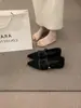 Zapatos de mujer planos con tira en T de ante Melard, estilo vintage otoño 2026, zapatos Mary Jane de punta