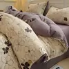 Conjunto de Cuatro Piezas de Algodón Puro Original de Lino Engrosado Otoño e Invierno Estilo Botón Retro Juego de Sábanas Ajustadas de Algodón Puro Individual Funda de Edredón Individual Conjunto de Tres Piezas para Dormitorio