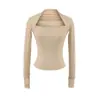 Camiseta de Manga Larga con Cuello Cuadrado Rojo Estilo Retro de Hong Kong para Mujer Otoño Adelgazante Capa Base Estilo Commuter Pulóver Top Interior