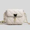 Bolsas Femininas 2026 Estilo Tendência Bolsa Transversal Inspirada na Chanel Acolchoada Versátil Bolsa de Corrente Elegante Bolsa de Ombro Pequena Quadrada