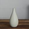 Venta al por mayor Cerámica Jingdezhen Jarrón Pequeño Gres Retro Recipiente para Flores Azul y Blanco Hecho a Mano Zen Chino Manualidades para el Hogar Adornos