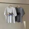 Camiseta Feminina Casual Soltinha de Manga Curta com Gola Redonda e Comprimento Médio, Moda Verão Estilo Coreano, Tops Casuais que Rejuvenessem para Mulheres, Atacado
