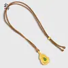 Colar Pingente de Cabacinha Verde Banhado a Ouro, Fio Puxado, Cravejado com Diamantes, Cor Duradoura e Fixa, Estilo Antigo, Colar de Cabacinha Versátil para Mulheres, Atacado