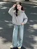 Jaqueta Feminina Outono 2026 Nova Estilosa Corta-vento Infantil Roupa de Outono para Meninas Estilo Primavera/Outono Top com Zíper