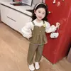 Conjunto de Tres Piezas de Camisola Dulce para Niña Ropa de Primavera 2026 Nuevo Moda Estilo Coreano Elegante Ropa de Primavera para Bebé Niña