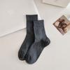 Calcetines de mujer miu grises y blancos en negro, calcetines de mujer de algodón finos y transpirables, calcetines de pantorrilla, calcetines coreanos versátiles sin hueso, calcetines de mujer finos