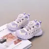 Sandalias Cerradas para Niñas 2026 Verano Nuevo Estilo Malla Hueca Transpirable Zapatos Versátiles de Moda Tenis de Moda para Niños