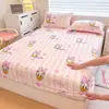 Conjunto de três peças de lençol de leite veludo espesso de alto peso para outono e inverno, capa de colchão infantil de desenho animado com capa de cama de pelúcia, disponível para atacado