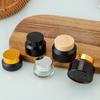 Botella Negra Personalizada para Crema de 30g Botella Transparente de Vidrio para Crema de 50g Botella para Crema de Ojos con Hombro Inclinado Botella de Muestra para Reempaque de Cosméticos