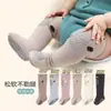 Calcetines hasta la rodilla para bebé, suaves, antideslizantes, con diseño de animal, no aprietan las piernas, por encima de la rodilla, lindos de dibujos animados, para niños, de media pantorrilla