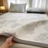 Conjunto de 3 Peças de Matelassê Jacquard de Seda de Gelo com Contas para Resfriamento de Verão com Lençol com Elástico, Lençol com Sensação Fresca, Tapete Macio Lavável com Ar Condicionado para o Verão