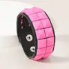 Pulsera de Cuero PU con Remaches Cuadrados de Doble Fila Punk Remachada Pulsera Personalizada para Hombre Pulsera Genial Estilo Callejero Venta al por Mayor Transfronteriza