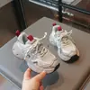 Zapatos Deportivos de Malla Transpirable para Niños 2026 Modelo Nuevo Primavera y Otoño Tenis Casuales para Niños y Niñas Zapatos Ligeros Antideslizantes para Correr