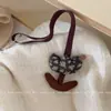 Colgante Hecho a Mano de Tela con Forma de Flor de Tulipán Estilo Coreano Estilo Ins, Cuadros Vintage, Sencillo y Dulce, Adorno para Colgar en el Coche Relleno de Algodón