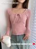 H126 Camiseta Interior de Punto con Lazo Seleccionado Cuidadosamente para Mujer en Otoño e Invierno, Cuello en U Hombro Derecho Ajustado Manga Larga