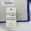 Pinza de flequillo azul estilo coreano con botón, pinzas BB estilo ins, diseño retro de nicho, pinza de pico de pato versátil, accesorio para el cabello