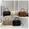 Bolsos Populares de Este Año 2025 Nueva Moda Diseño de Nicho Bolso Cruzado Estilo Coreano Simple Bolso Cuadrado Pequeño de Un Solo Hombro