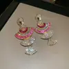 Pendientes de Flor de Color Dopamina Transfronterizos Europeos y Americanos Pendientes Ligeros de Lujo con Sentido de Alta Gama Pendientes Nicho Femeninos Distintivos Exagerados para Mujeres