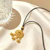 Estilo Vintage Lujo Ligero Candado de Paz Candado de Longevidad Collar Hueco Campana Colgante de Bendición para Luna Llena de Bebé Fábrica de Origen