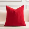 Funda de cojín de sofá de felpa de pana a rayas de color liso simple transfronteriza Amazon funda de almohada de raya de maíz venta al por mayor