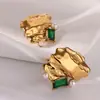 Brincos irregulares de aço inoxidável retrô com amor incrustado de zircônia verde de alta qualidade, brincos de coração de pêssego, atacado