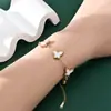 Pulsera Popular Transfronteriza de Acero Inoxidable con Mariposa de Nácar de Doble Cara Estilo Coreano Moda de Gama Alta No se Desvanece Versátil Joyería para la Mano